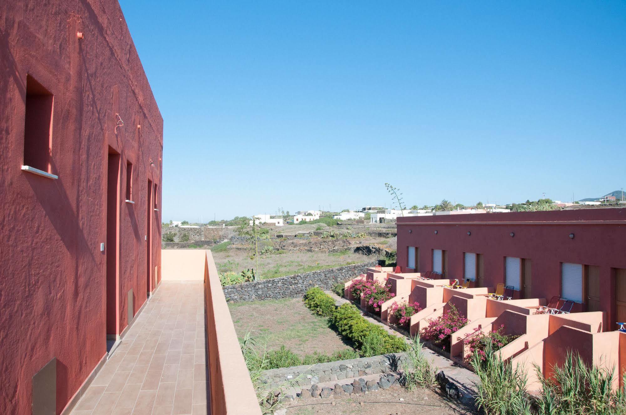 Hotel Bue Marino Pantelleria Exterior foto